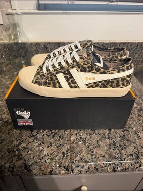 Gola Leopard Print Low-Top Sneakers in Tan/Black